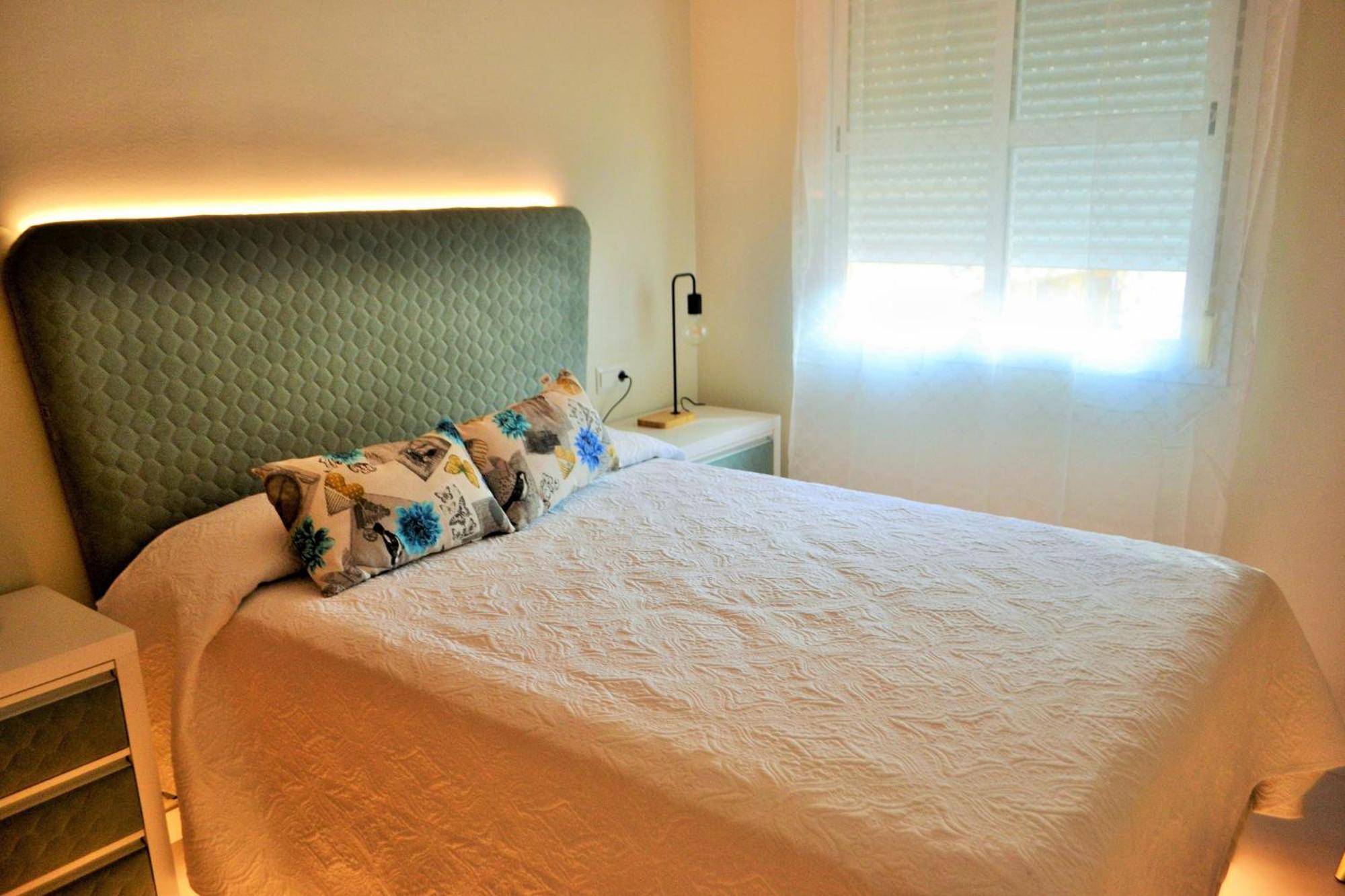 Apartamentos Garage Centro Малага Экстерьер фото