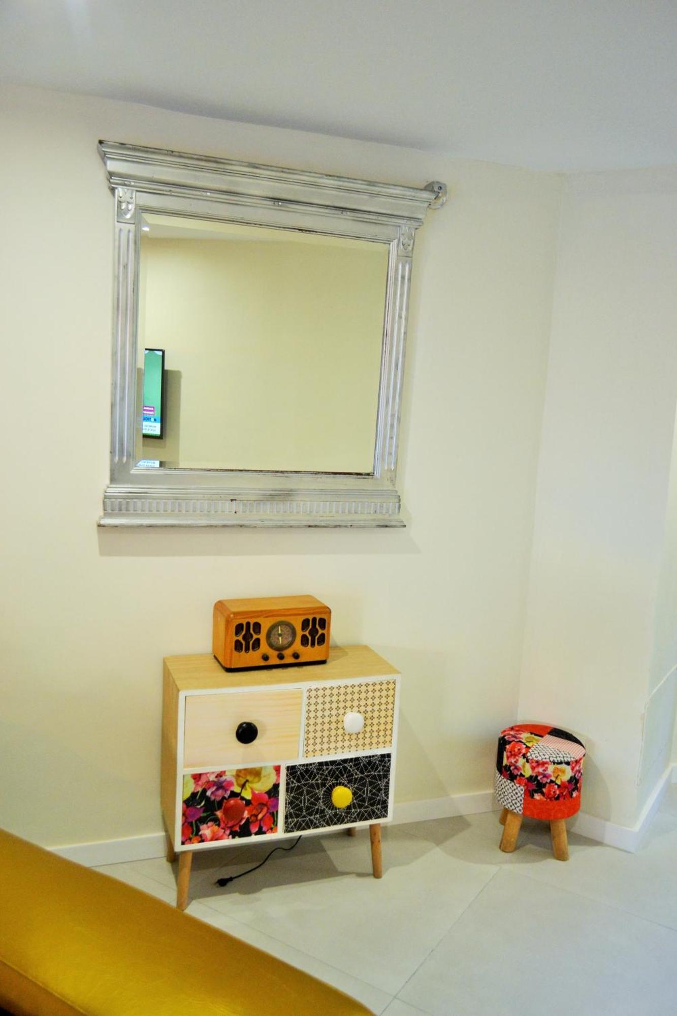 Apartamentos Garage Centro Малага Экстерьер фото
