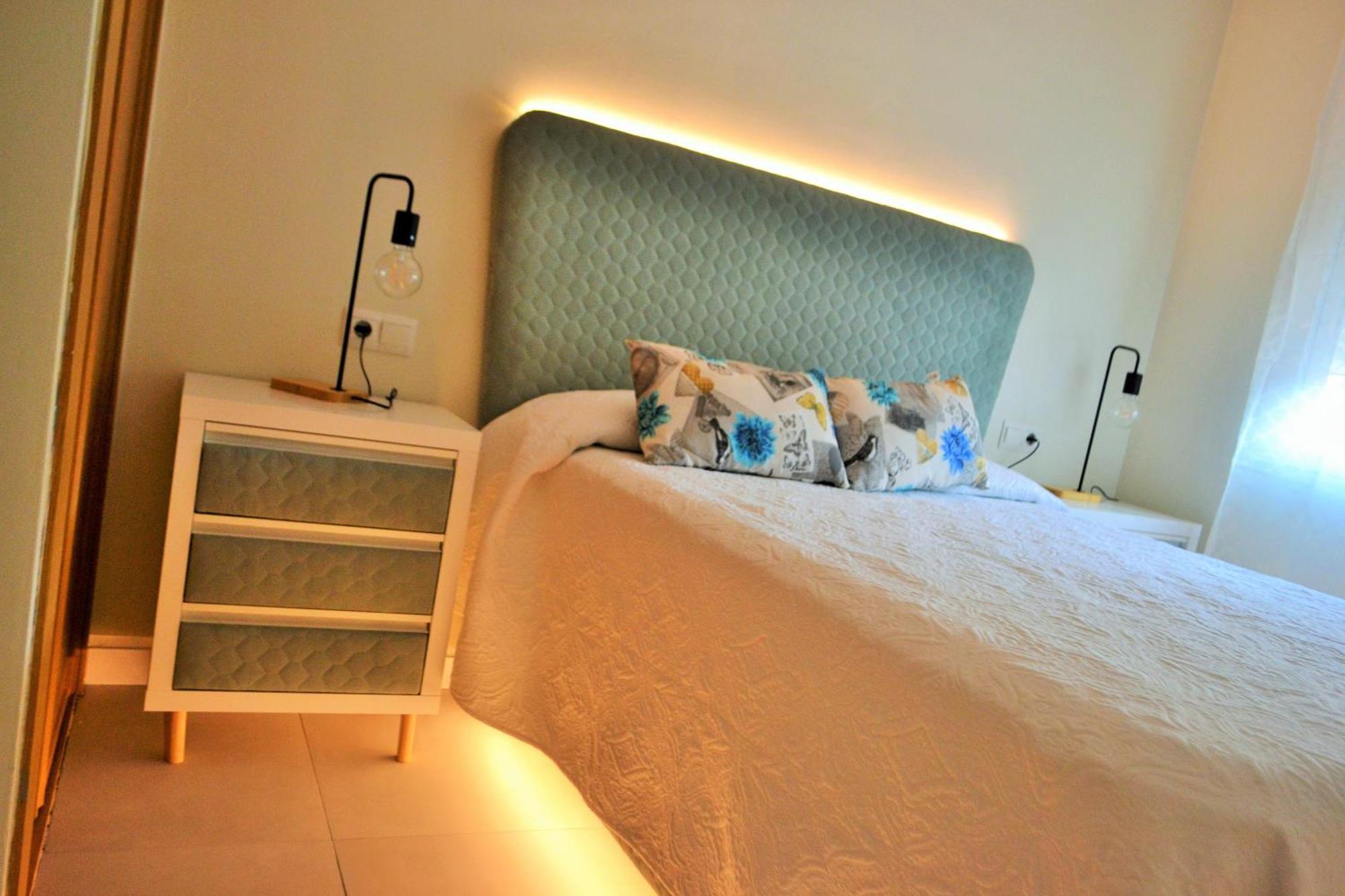 Apartamentos Garage Centro Малага Экстерьер фото