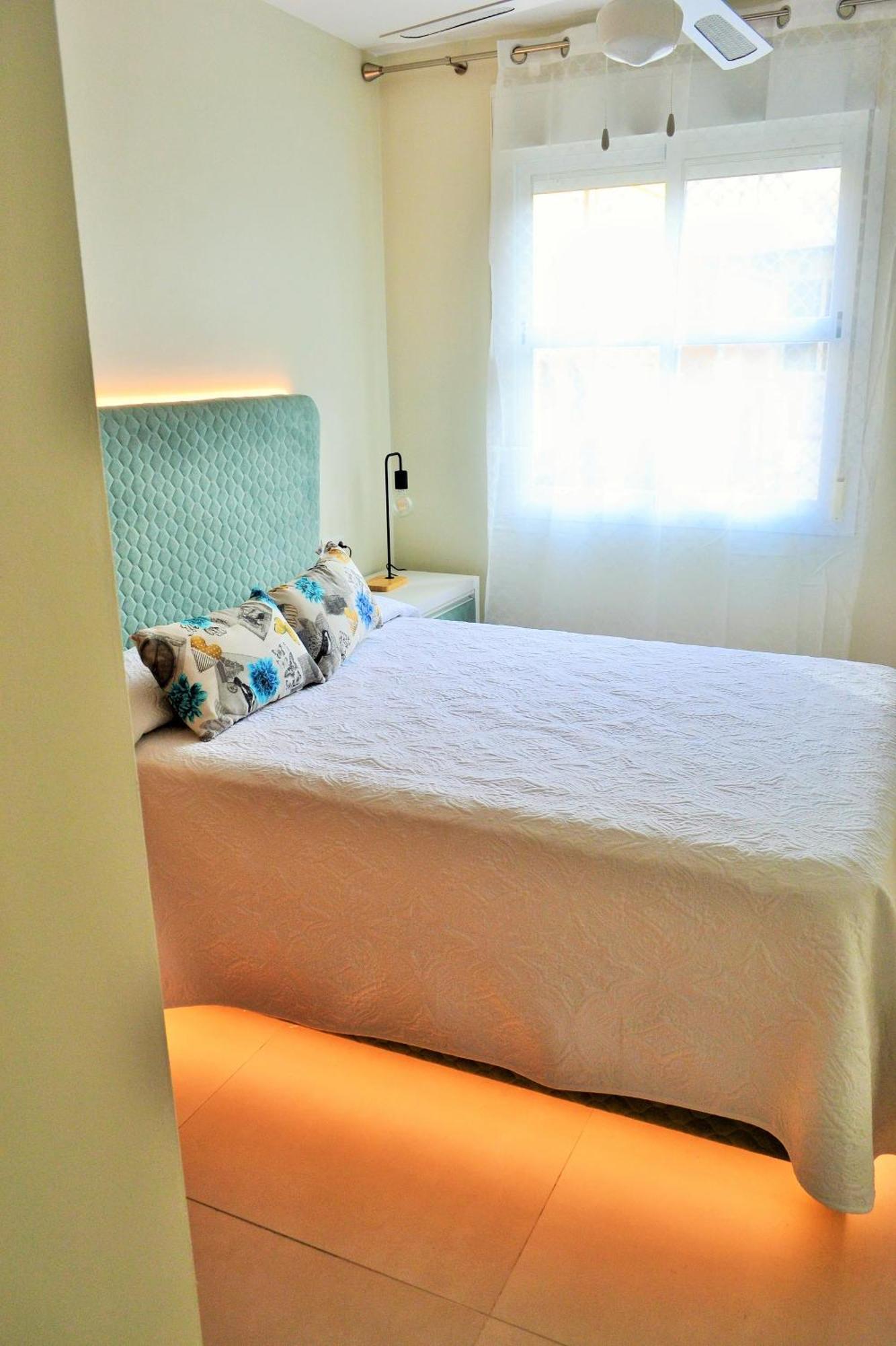 Apartamentos Garage Centro Малага Экстерьер фото